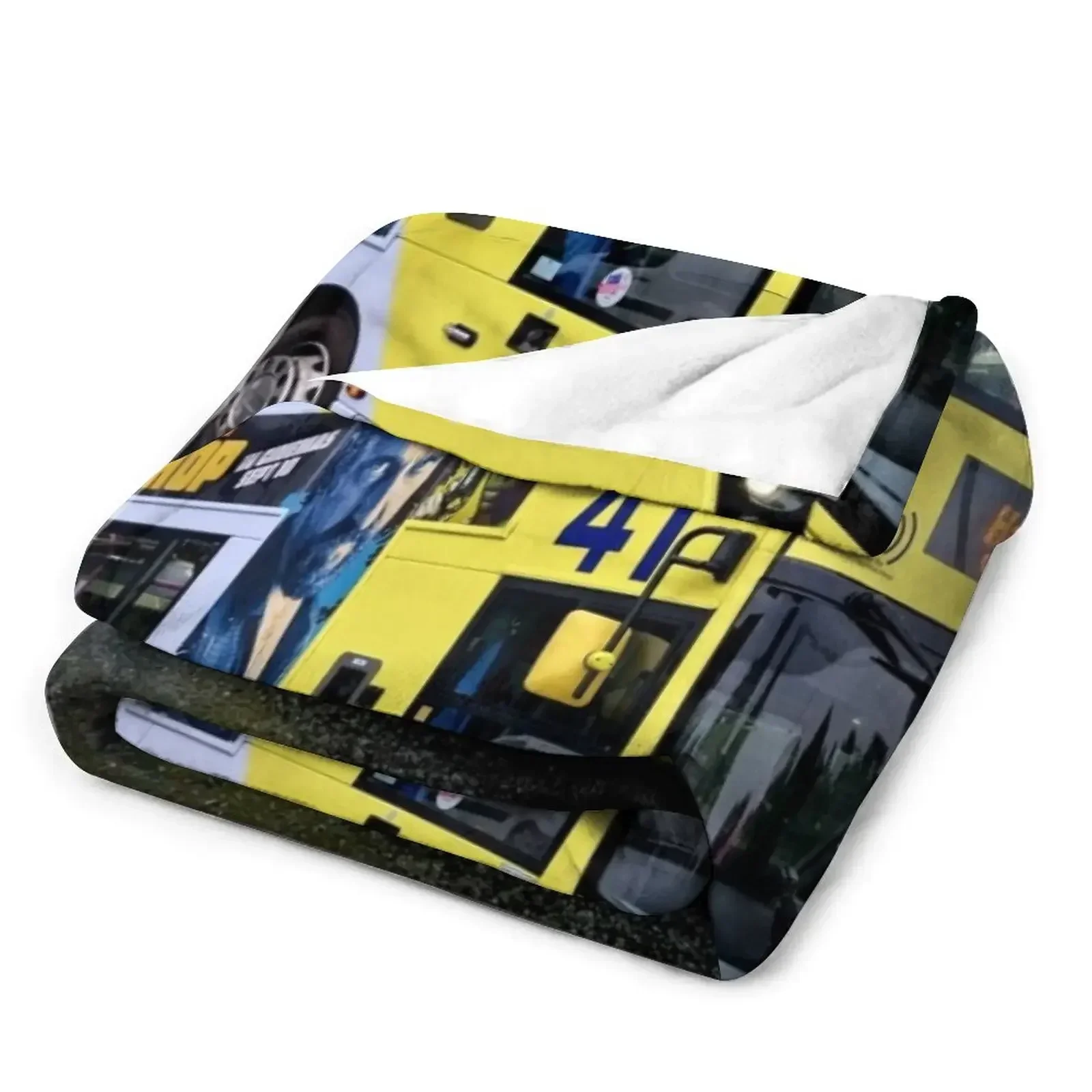 First Glasgow Throw Blanket Wa - Home Office In Glasgow 리뷰 및 가격
