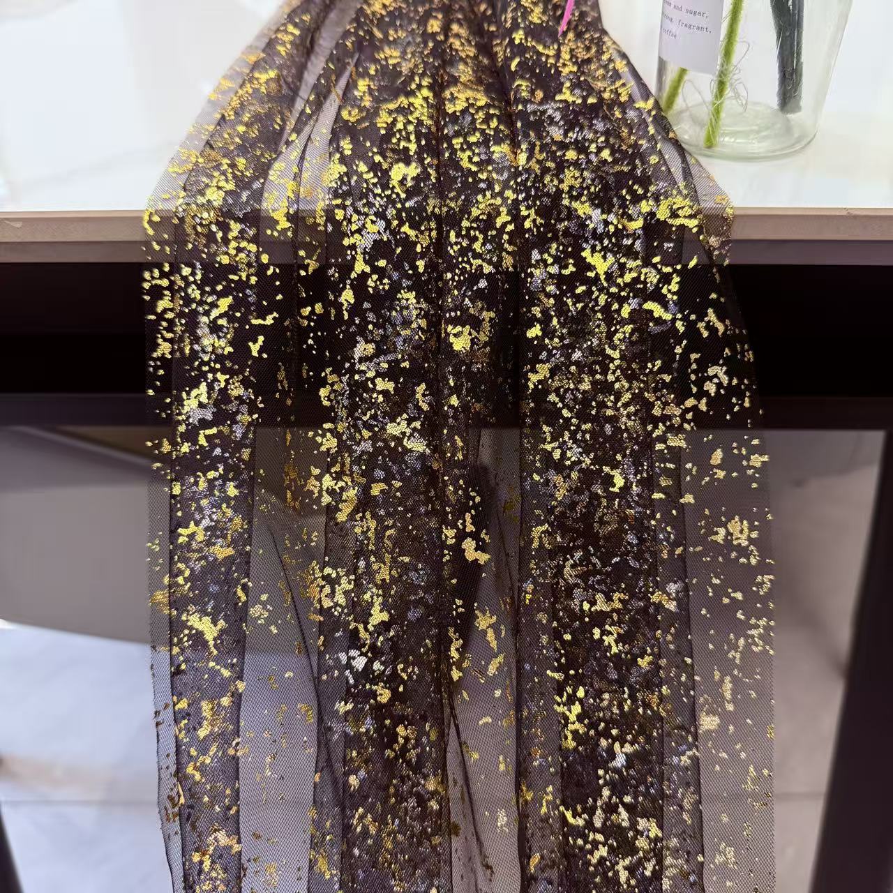Black Gold Table Runner Hot St - Home Office News 리뷰 및 가격