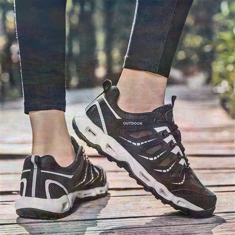 Sumer Round Tip Silver Sneaker - Home Office News 리뷰 및 가격